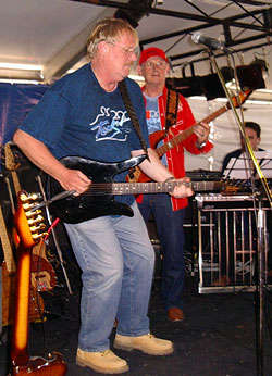 Allan Caswell gets down!