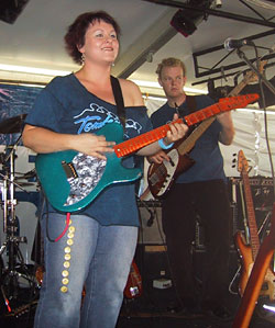 Lyn Bowtell, Sean Rudd