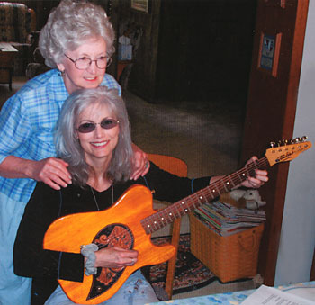 Rose Lee Maphis and Emmylou Harris